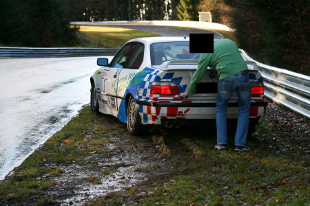 Aus dem Fahrzeug wird ein Standzeug